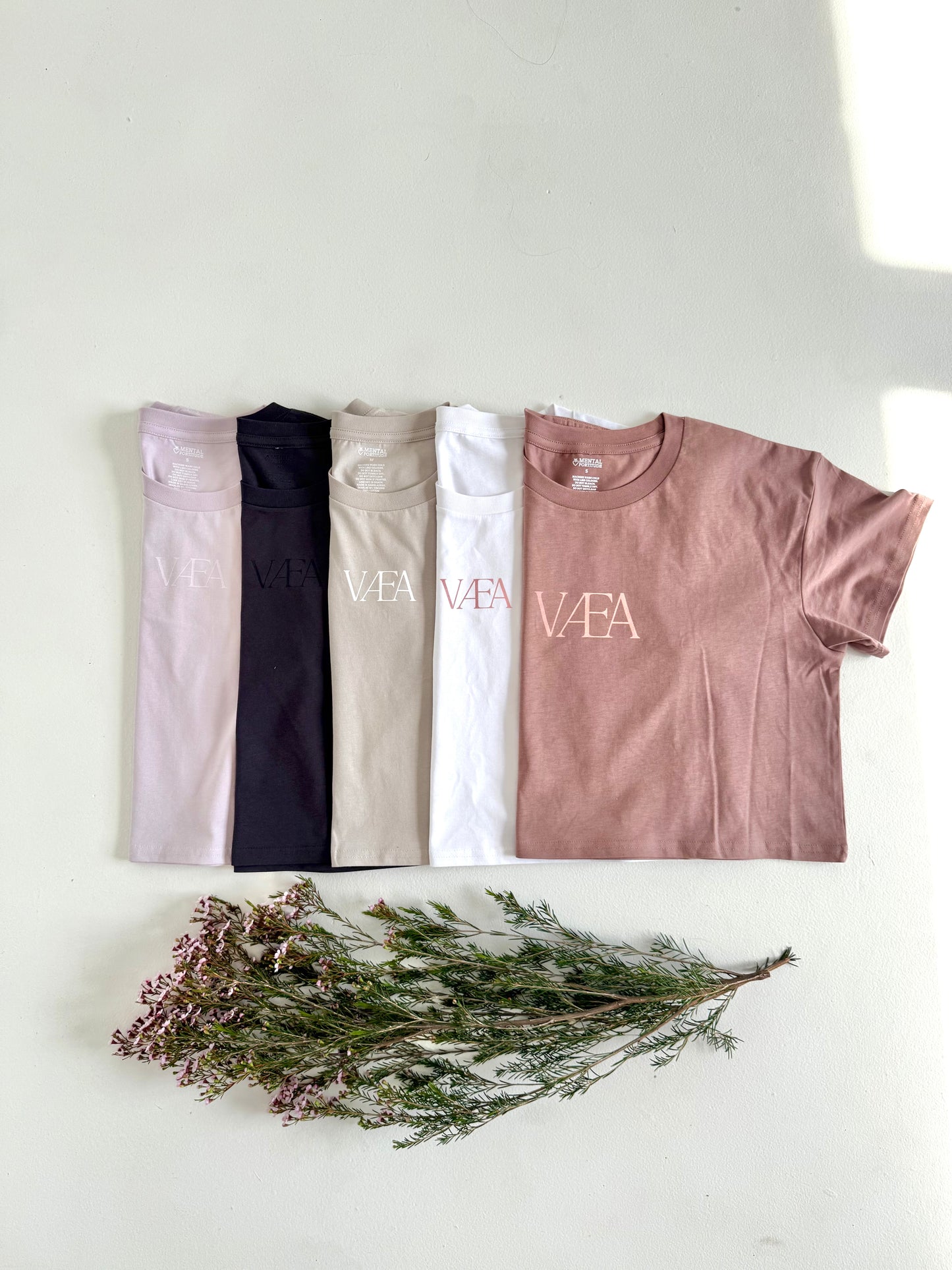 VÆA Crop Tee – Harvest Rose | Harvest Rose Logo