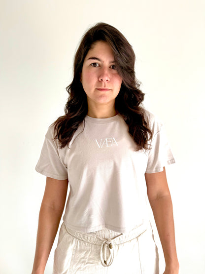 VÆA Crop Tee – Alabaster | White Logo