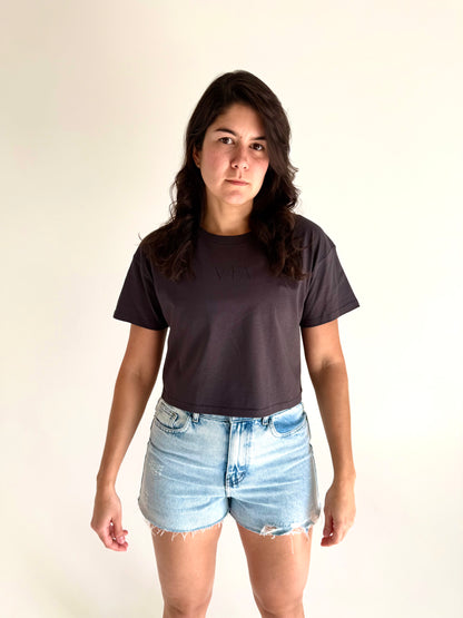 VÆA Crop Tee – Obsidian | Stealth